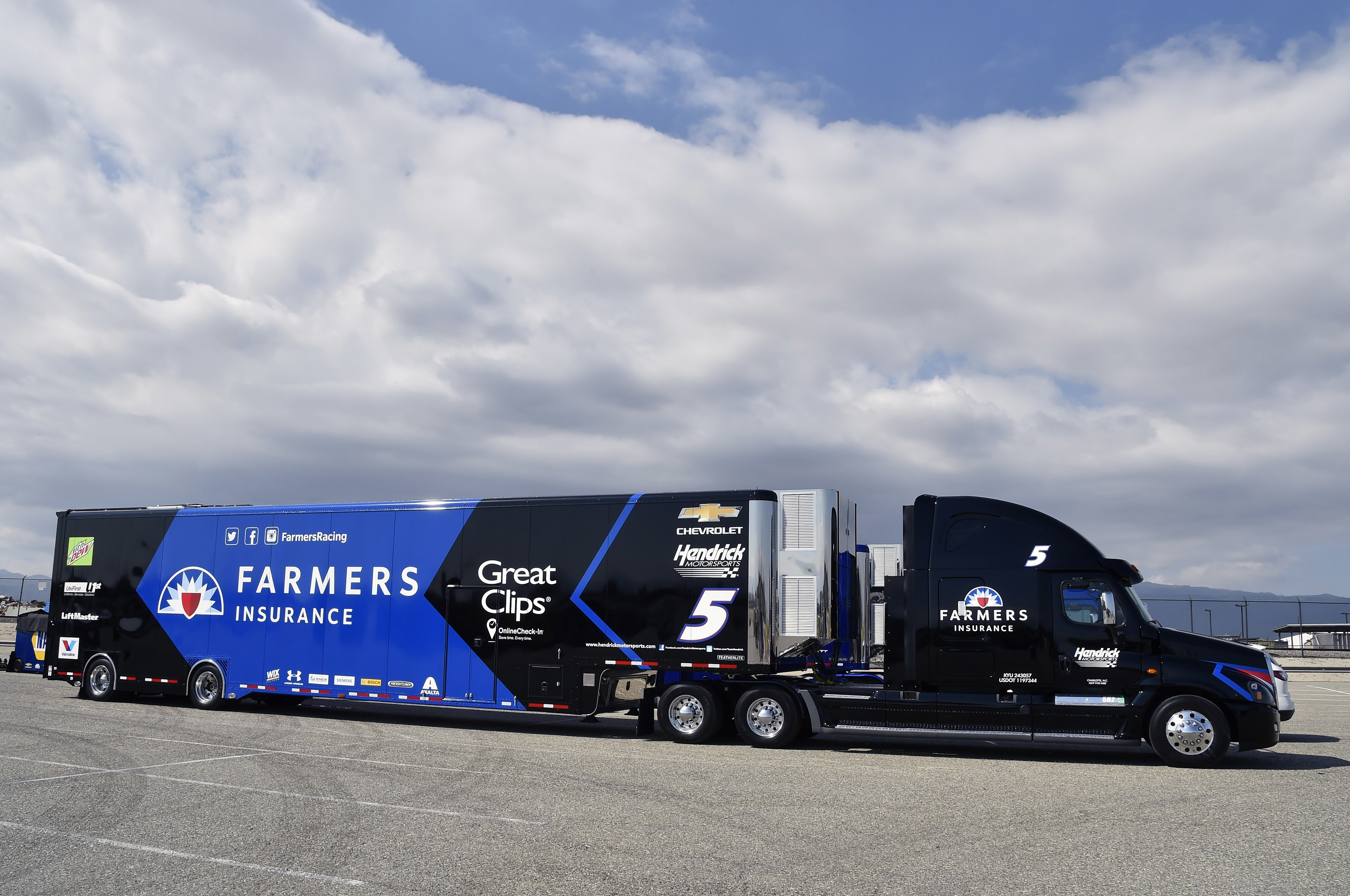 Power & Passion: Hauler drivers | Hendrick Motorsports Power & Passion: Hauler drivers | Hendrick Motorsports