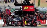 Jeff Gordon, No. 24 team at Chicagoland