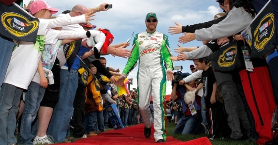 Acceleration Weekend Returns: NASCAR Fans Gear Up!