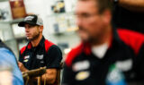Rick Hendrick, Hendrick Motorsports honor eight teammates for 20 years of service | Images