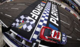 Byron takes home another clock at Martinsville | Images