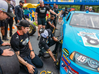 Hendrick Motorsports pit department goes to Victory Junction’s NASCARnival
