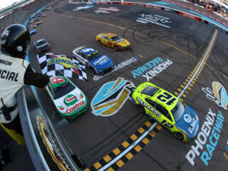 Kyle Larson wins the 2025 NASCAR Cup Series championship | Images