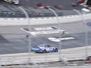 Finch's debut ends prematurely as rain shortens NASCAR Xfinity Series race at Dover Motor Speedway