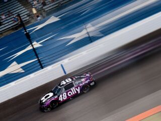 Hendrick Motorsports places two cars in the top 10 in Brickyard 400 at Indianapolis | Images
