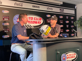 Johnson honored with touching gift ahead of final Fontana race