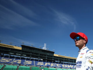 NASCAR qualifying results today: Kyle Larson third, Chase Elliott fourth in Kansas starting lineup for Sunday