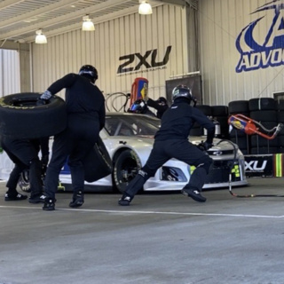 No. 5 Chevrolet Pit Crew