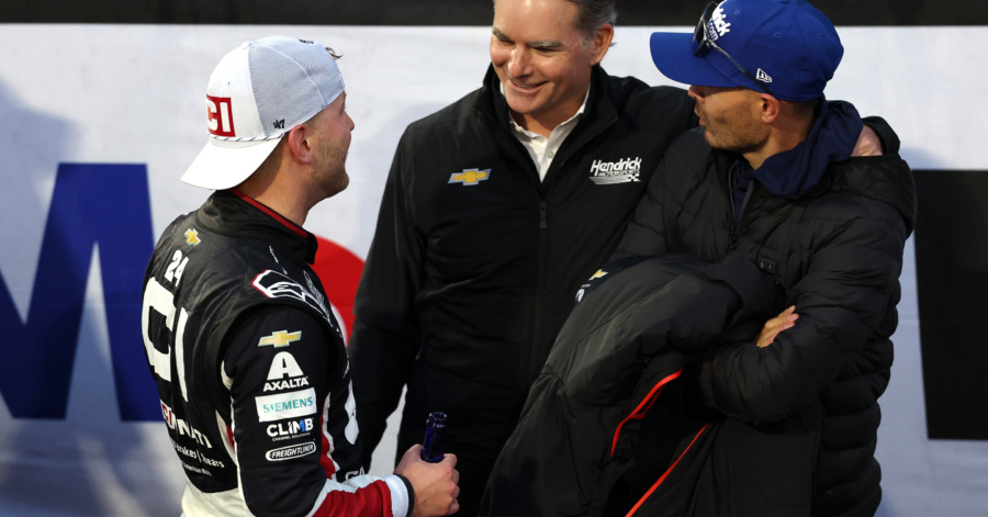 Jeff Gordon eyes NASCAR championship as Hendrick Motorsports vice chairman: 'You get emotionally invested'